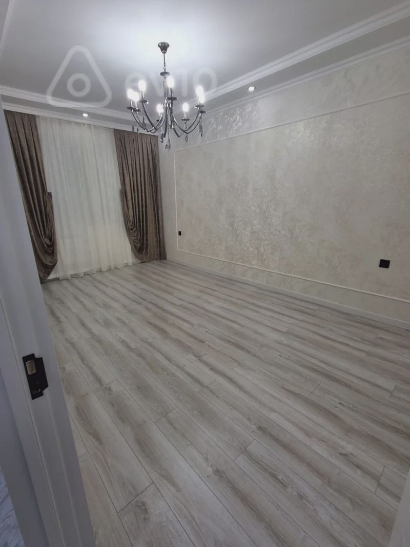 For sale: 2-room apartment (old building), 36 m² — Mənzil, Bakı