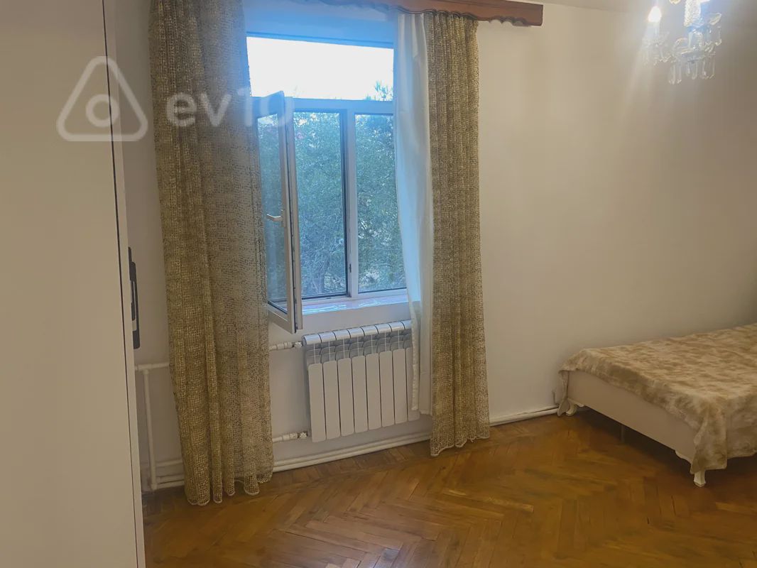 For rent: 2-room apartment (old building), 60 m² — Mənzil, Bakı (7)