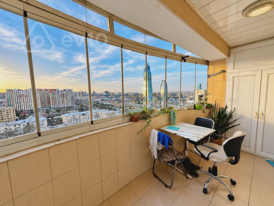 For sale: 3-room apartment (new building), 135 m² — Mənzil, Bakı (12)