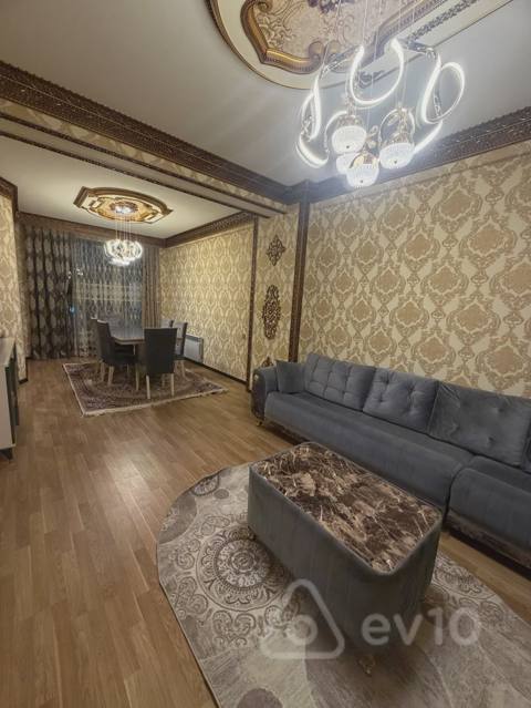 3 otaqlı mənzil, 120 m², Şirin Mirzəyev küç — kirayə — 950 ₼ · Baku · Mənzil 3 otaqlı mənzil, 120 m², Şirin Mirzəyev küç — kirayə — Baku