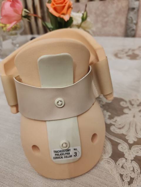 Məhsul: Tracheostomy Philadelphia Cervical Collar, No: 3 Təsvir — 15 ₼ · Баку · Ortopedik tabanlıq və bərkiticiləri Məhsul: Tracheostomy Philadelphia Cervical Collar, No: 3 Təsvir — Баку