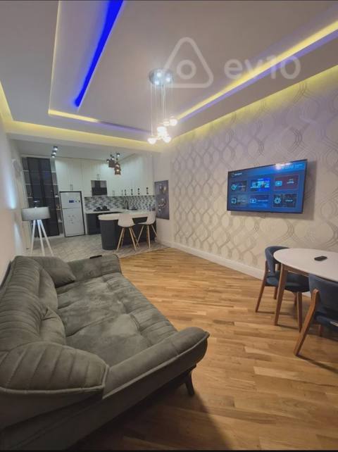 2 otaqlı mənzil, 76 m², Bakı, Bəkir Çobanzadə küç — Bakı