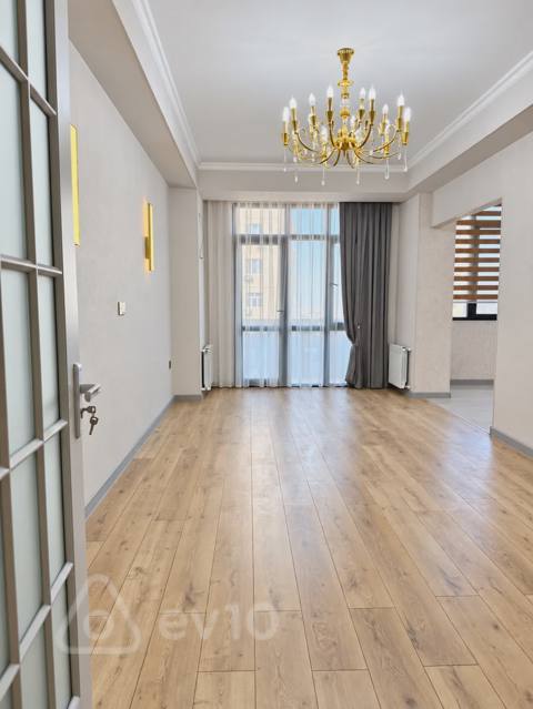 3 otaqlı mənzil, 96 m², Mir Cəlal küçəsi — Bakı
