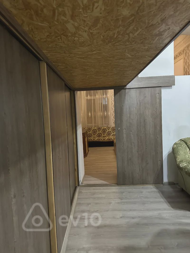 For rent: 2-room apartment (old building), 61 m² — Mənzil, Bakı (11)