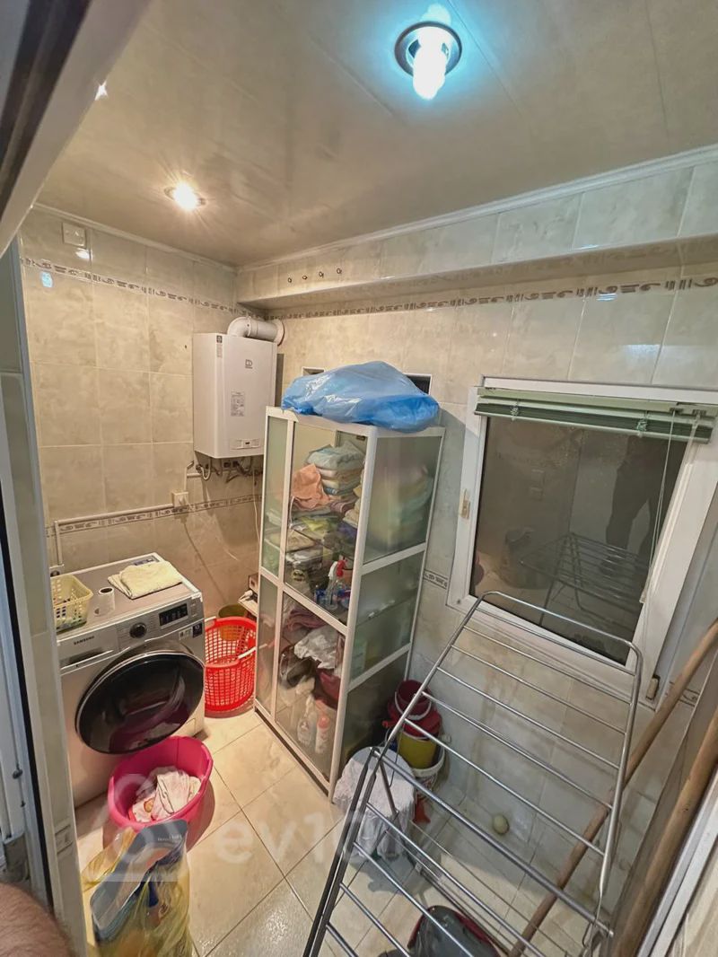 For sale: 4-room apartment (old building), 107 m² — Mənzil, Bakı (5)