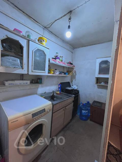 2 otaqlı həyət evi, 30 m², Insaatcilar metrosu — kirayə — 250 ₼ · 2 otaq · 30 m² · 1 sot · Bakı, Yasamal · Ev, villa 2 otaqlı həyət evi, 30 m², Insaatcilar metrosu — kirayə — Bakı