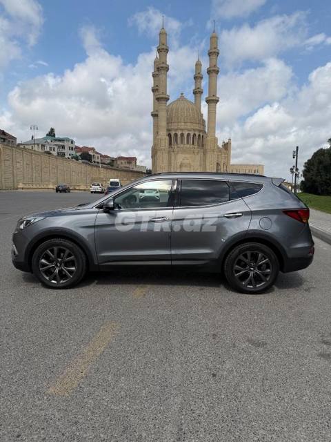 Hyundai Santa Fe 2.0 L, 2016, 172 165 km — Автокөліктер