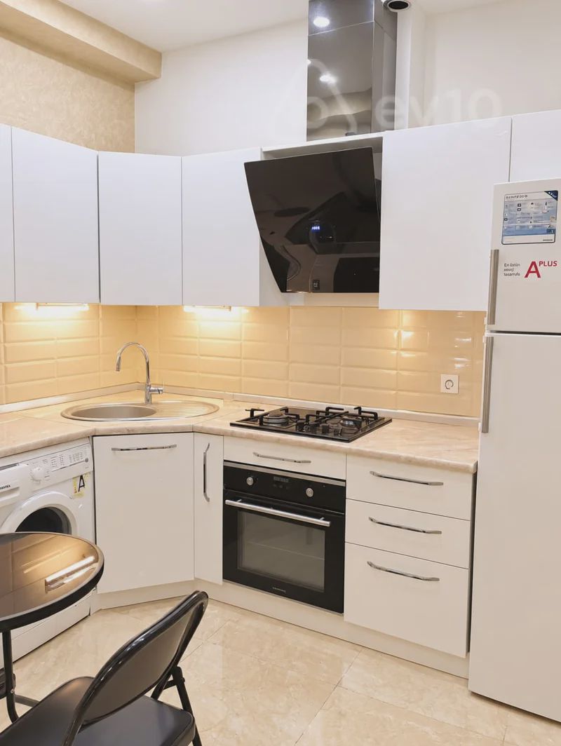 For rent: 2-room apartment (new building), 70 m² — Mənzil, Bakı (5)