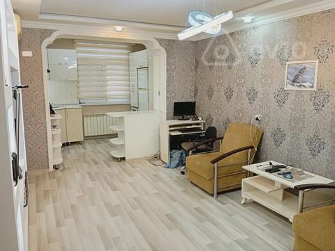 3 otaqlı mənzil, 60 m², Akim Abbasov — kirayə — Baku
