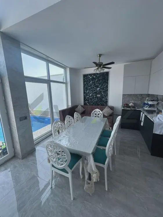 For sale: 4-room house / Cottage / Villa, 172 m² — Ev, villa (6)