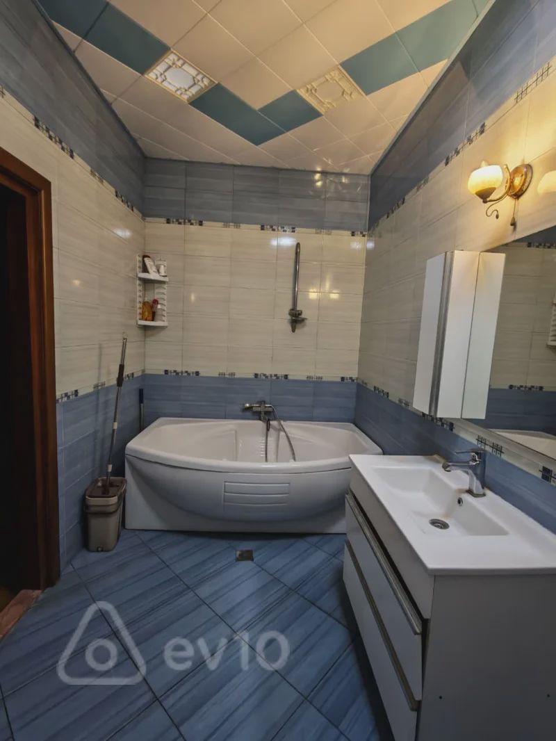 For sale: 2-room apartment (new building), 74 m² — Mənzil, Bakı (11)