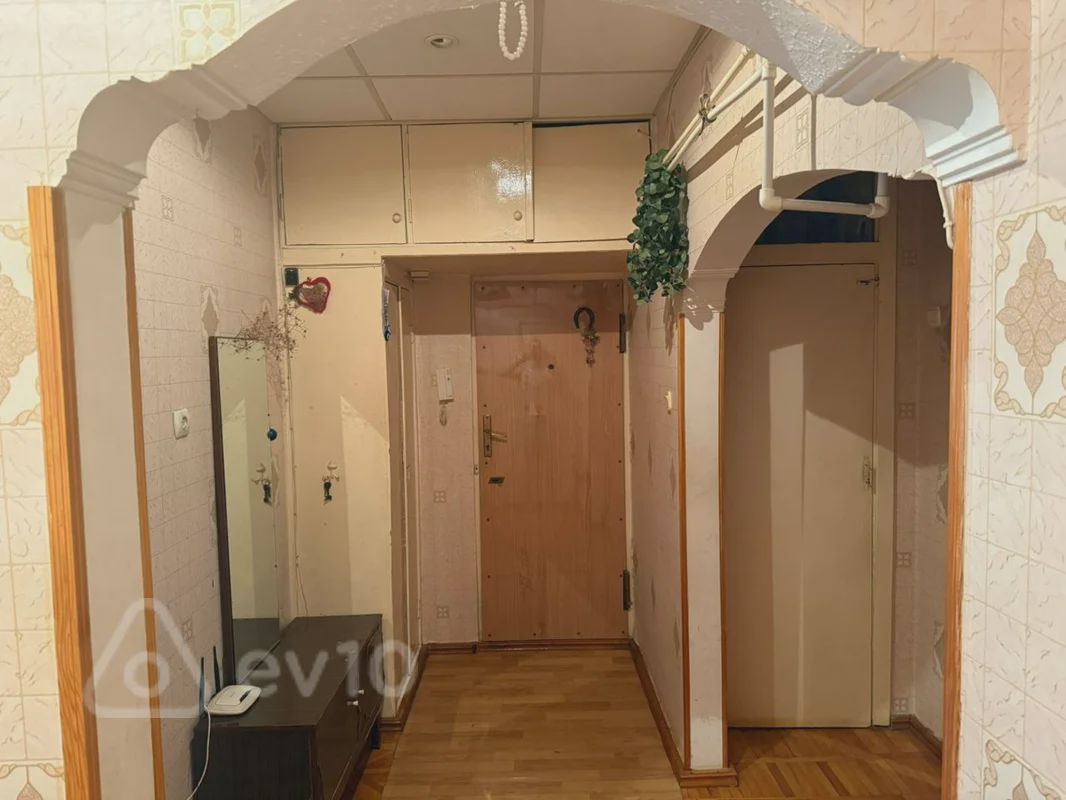 იყიდება 3-ოთახიანი apartment (old building), 80 მ² — Mənzil, Bakı (9)