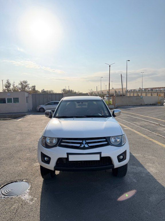 Mitsubishi L200, 2.5 L, 2014, 430 000 km — Avtomobillər, Bakı
