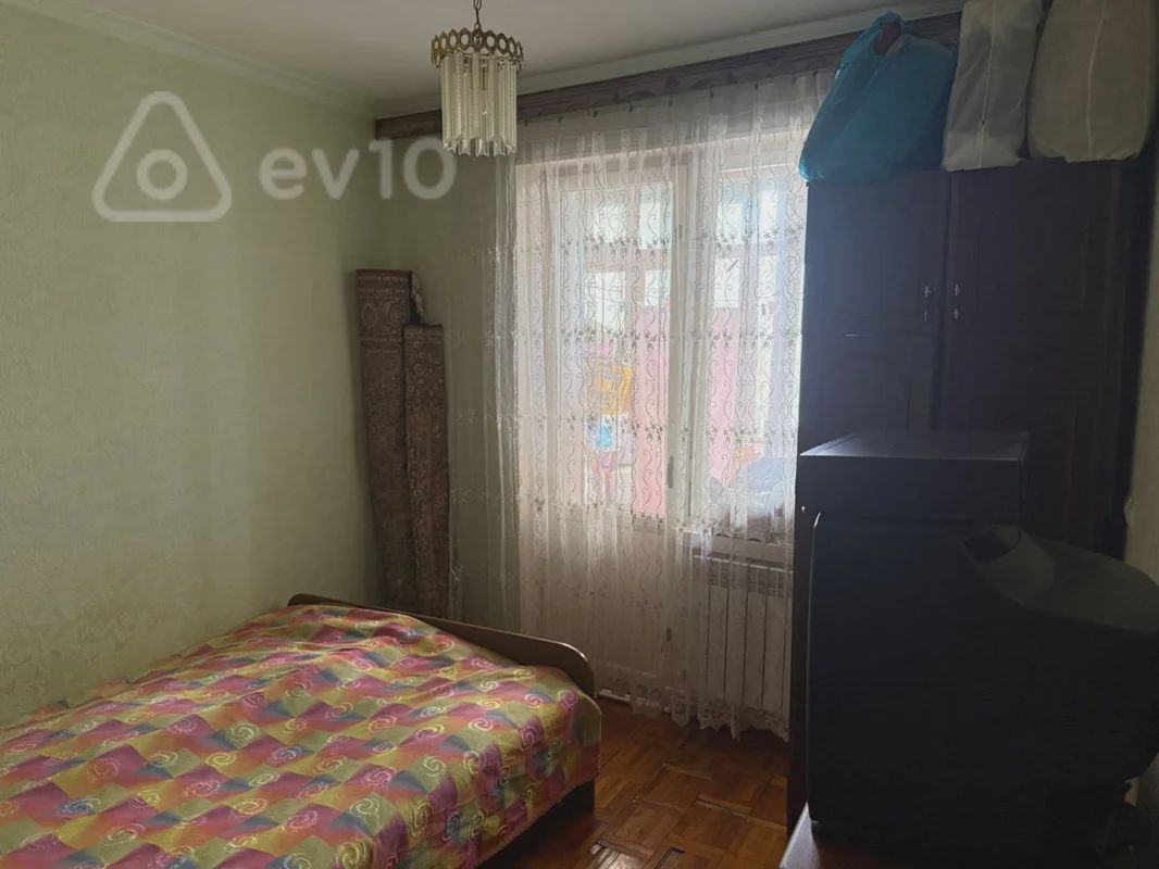 იყიდება 3-ოთახიანი apartment (old building), 80 მ² — Mənzil, Bakı (4)