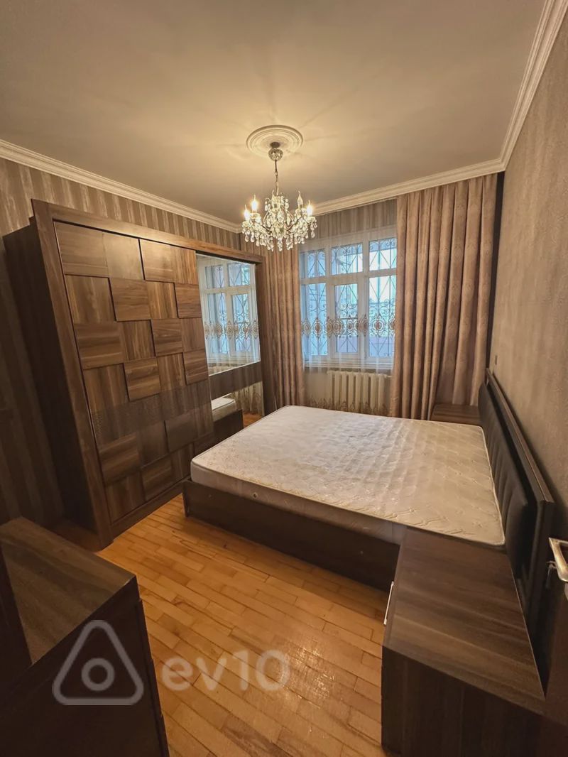 For rent: 3-room apartment (old building), 78 m² — Mənzil, Bakı (3)