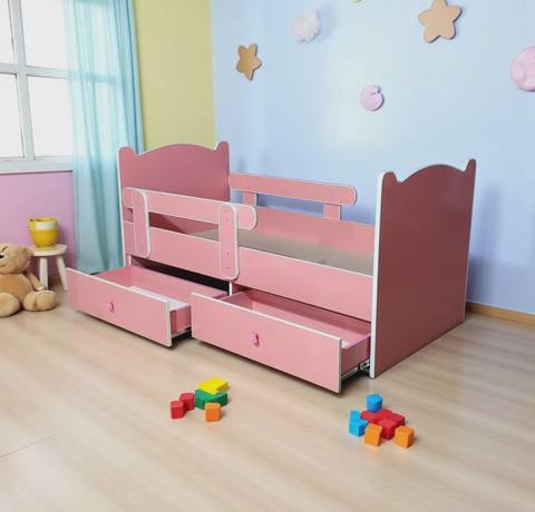 Uşaq çarpayı Açıq qırmızı rəng — Баку