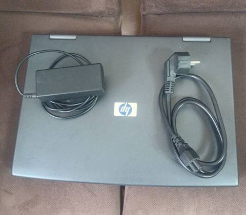 HP Compaq nx7010 noutbuk - Ekran: təxminən 15,4" genişformat LCD — Baku