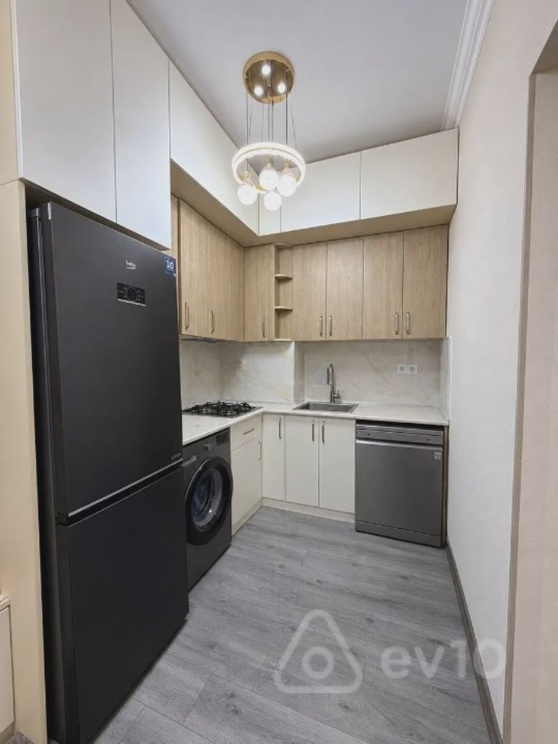 For sale: 2-room apartment (new building), 50 m² — Mənzil, Bakı (5)