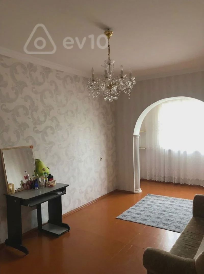 Satılık 3 odalı daire (eski bina), 72 m² — Mənzil, Sumqayıt
