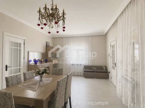 Satılır 3 otaqlı həyət evi / bağ evi 120 m², Abşeron rayonu — Baku
