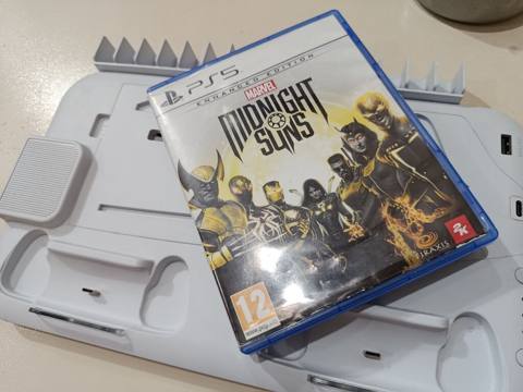 Hamsı Bir Yerde. Playstation 5 soyuducusu + Disk Ideal Veziyyetde — 30 ₼ · Баку · Aksesuarlar Hamsı Bir Yerde. Playstation 5 soyuducusu + Disk Ideal Veziyyetde — Баку