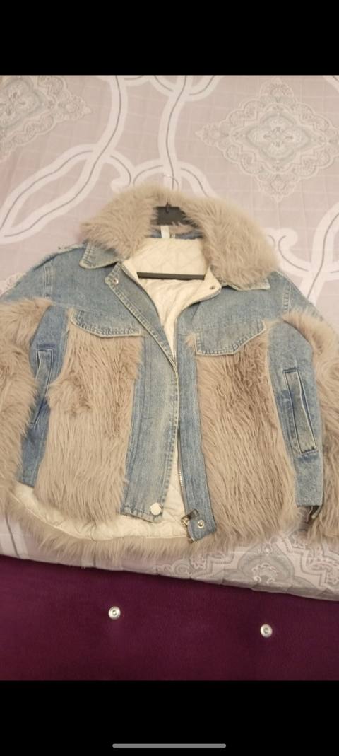 Qadın üçün denim və süni kürk kombinasiyalı qış gödəkçəsi - Material — Баку