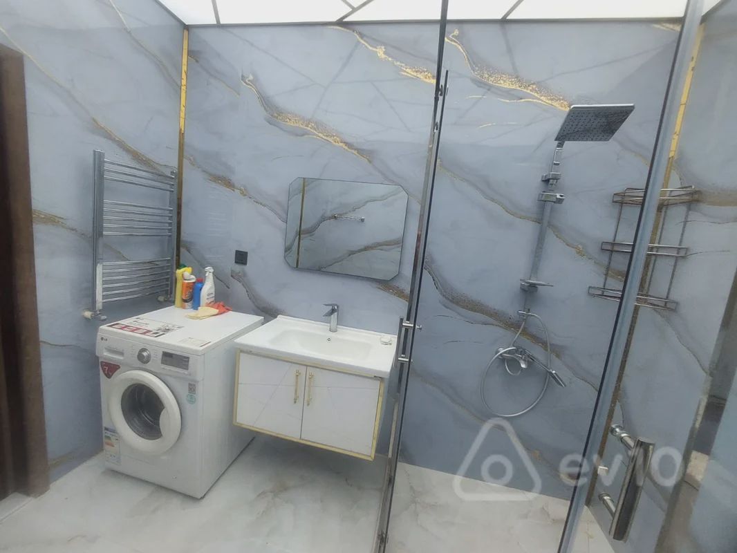For rent: 2-room apartment (new building), 82 m² — Mənzil, Bakı (11)