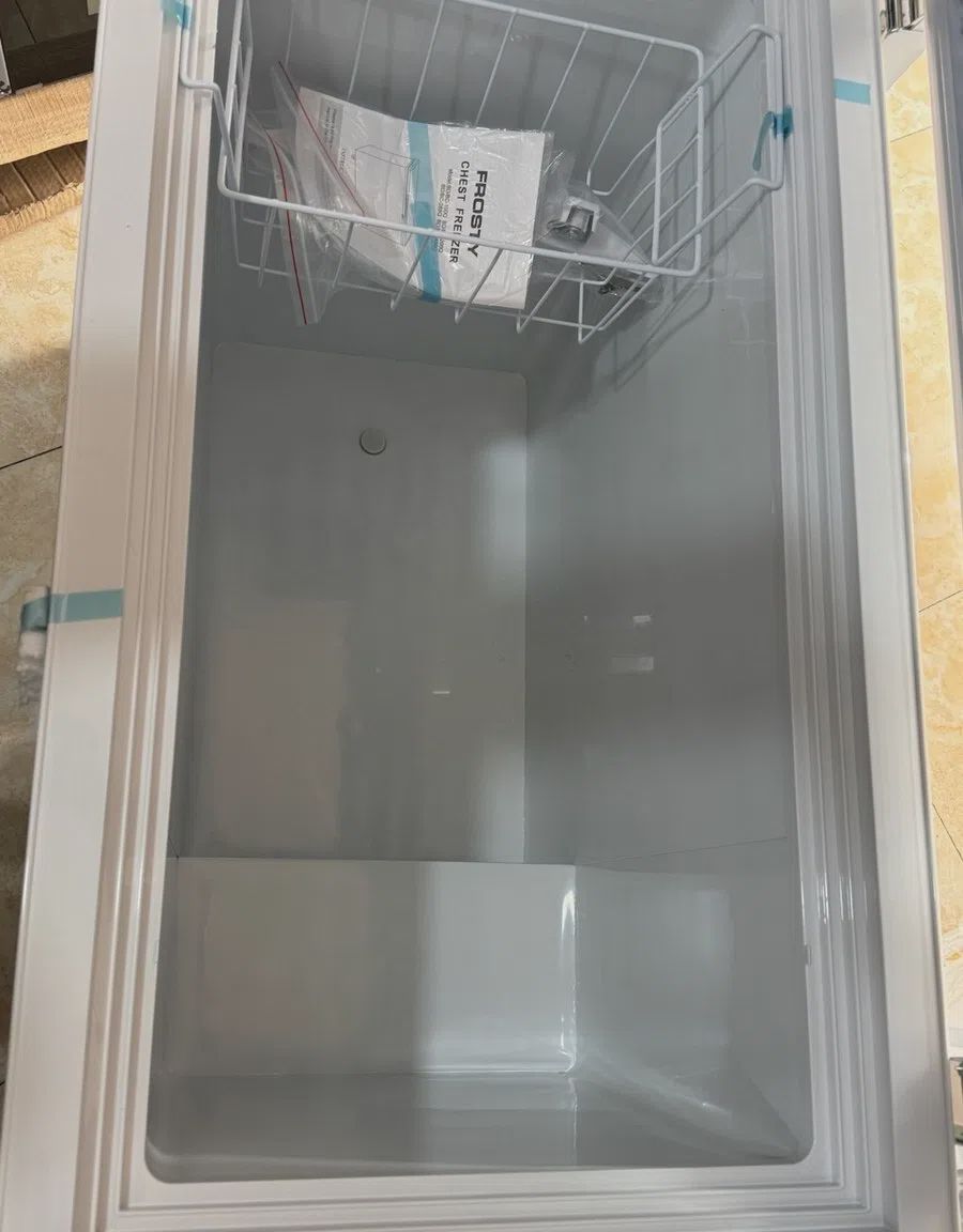Biryusa Dondurucu — Ev texnikası, Bakı (2)