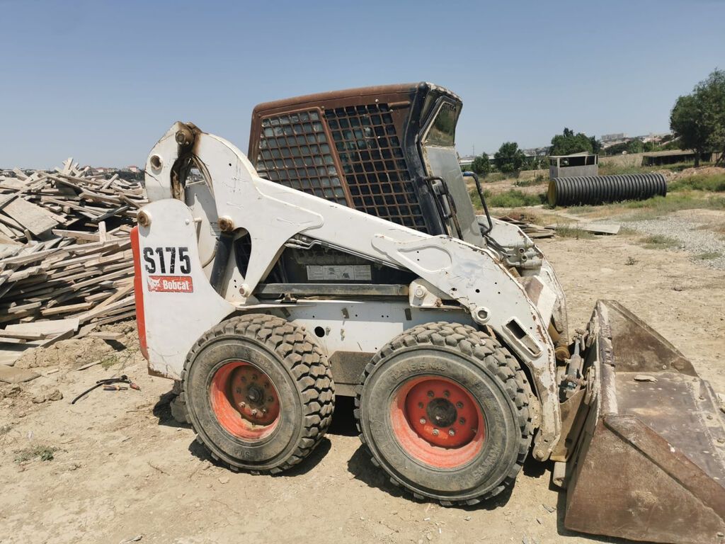 Bobcat S175. İş saatı -2843.5 — Ekskavatorlar, Bakı (4)