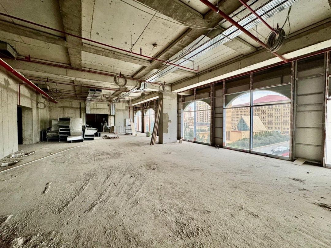 Satılır obyekt 3548 m² — Əmlak, Bakı (10)