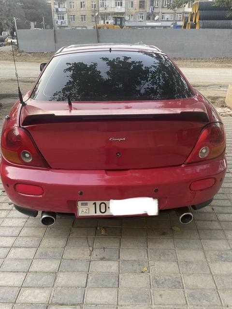 Hyundai Coupe: 2 l 2002 il Kupe — Хырдалан