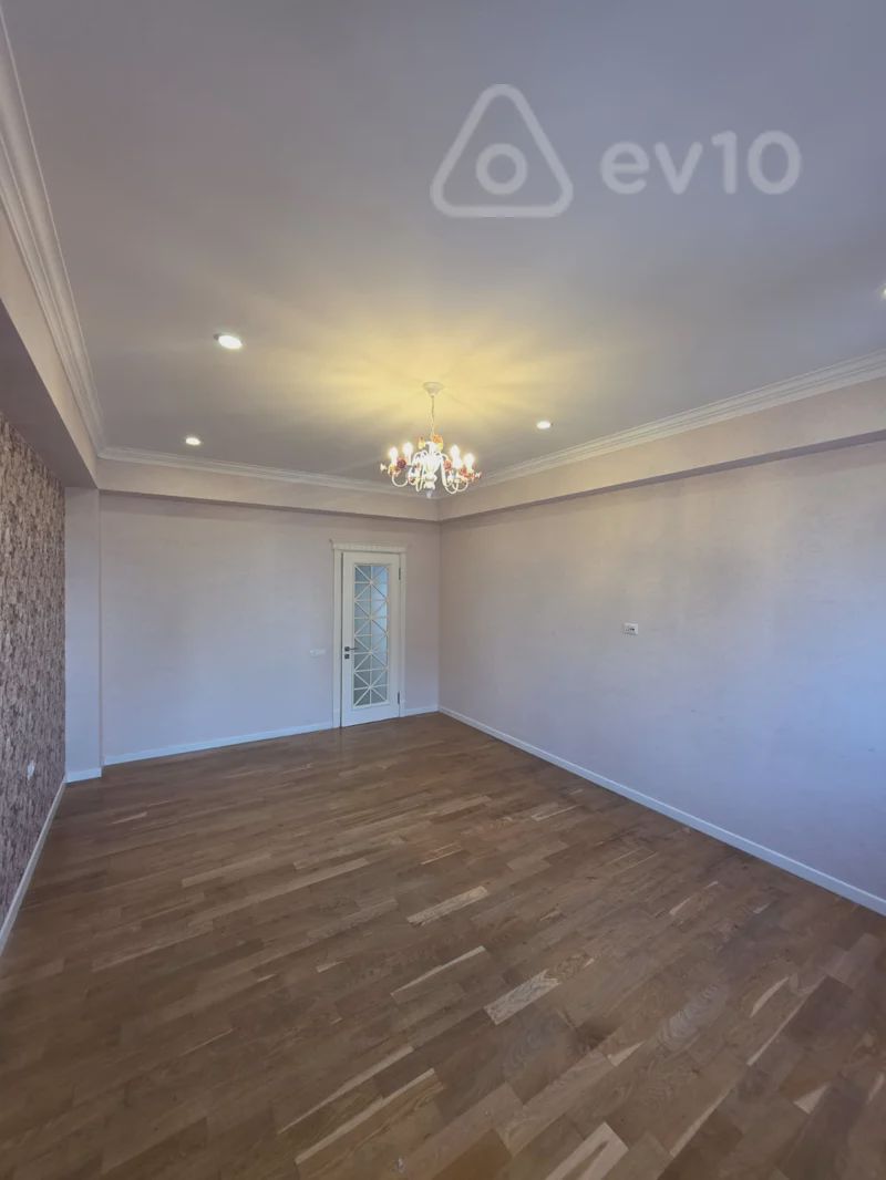 For sale: 4-room apartment (new building), 220 m² — Mənzil, Bakı (6)