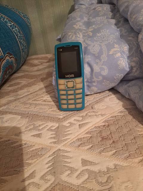Salam nokia 2310 satiram 2 nomredi zaratkani 2 gun saxlayir 5 manat — Баку