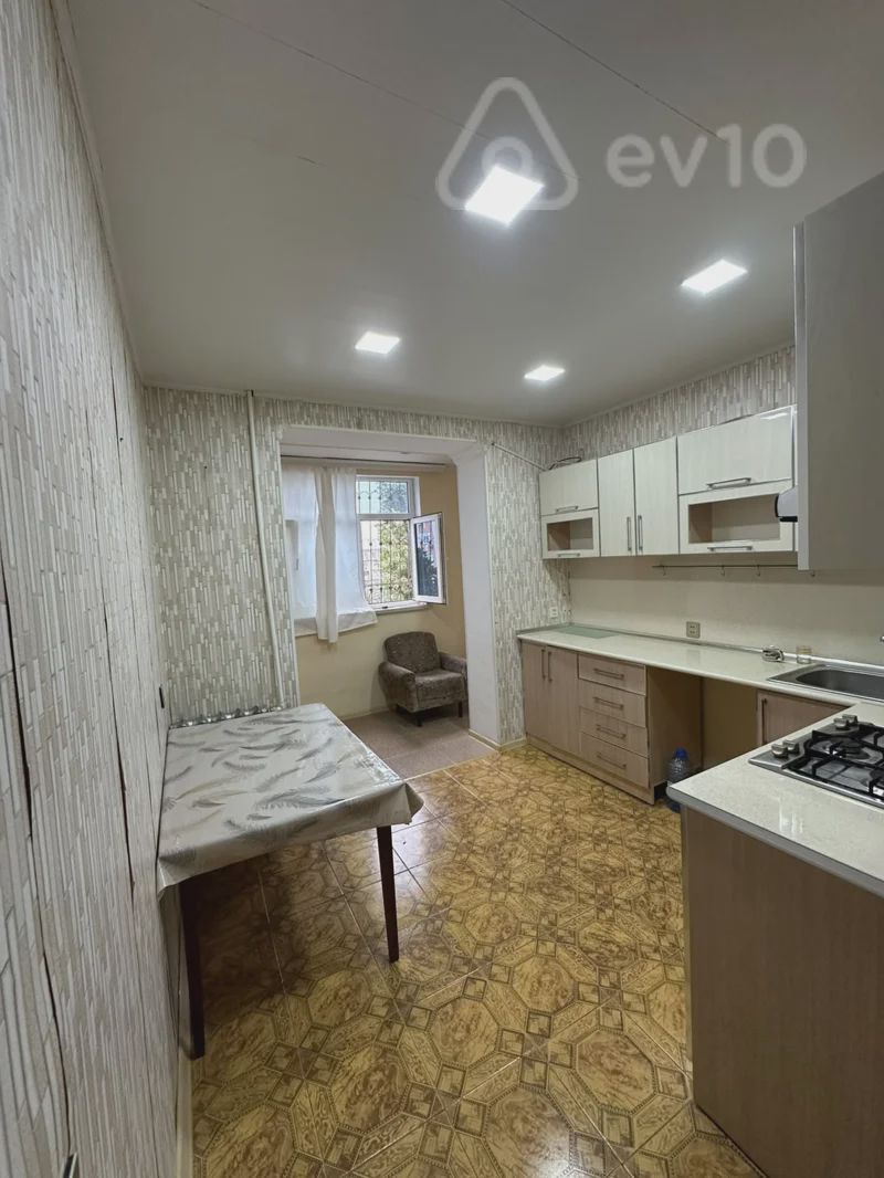 For rent: 3-room apartment (old building), 78 m² — Mənzil, Bakı (5)