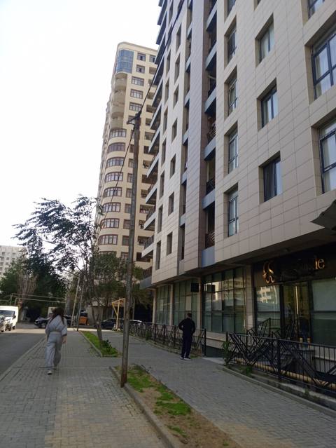 22 kv abyekt icareye verilir.Olimpus park yasayiw kompleksinde 18 — Баку