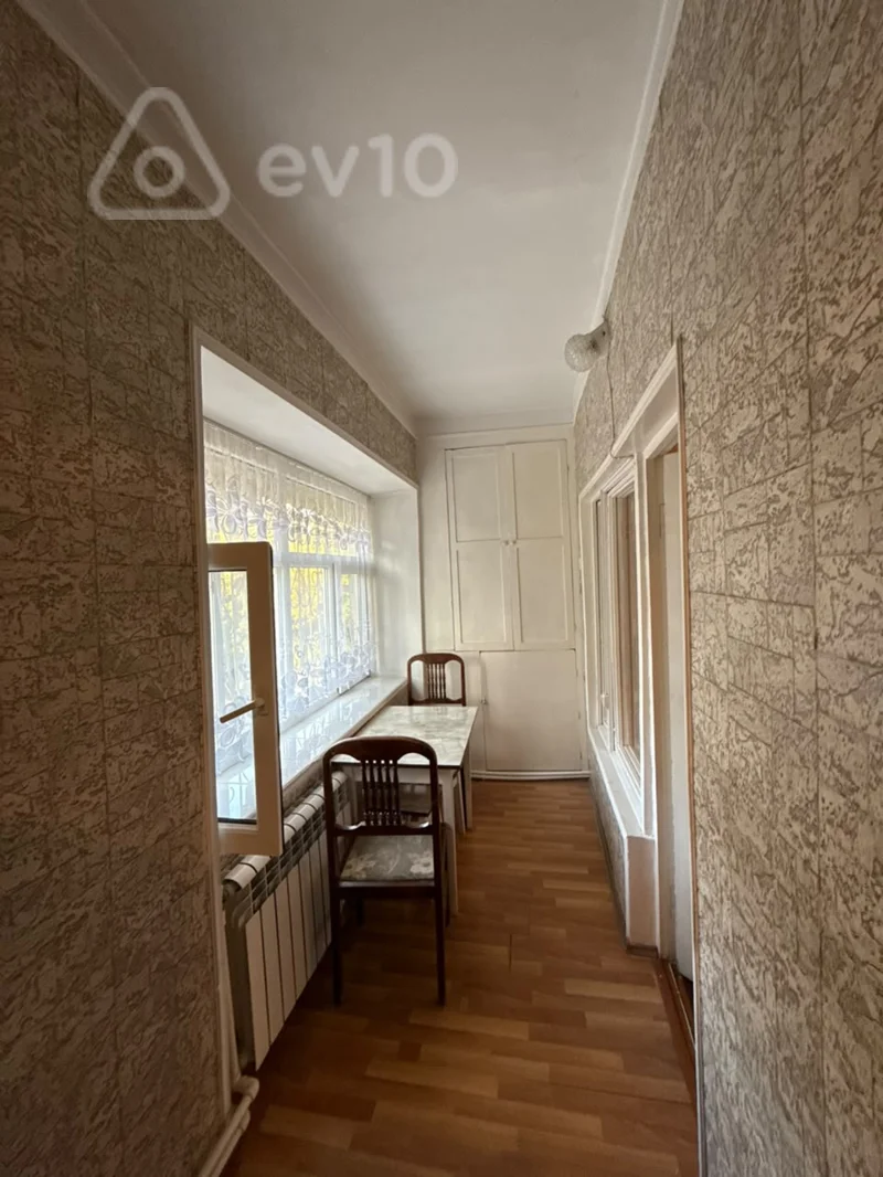 For rent: 2-room apartment (old building), 75 m² — Mənzil, Bakı (9)