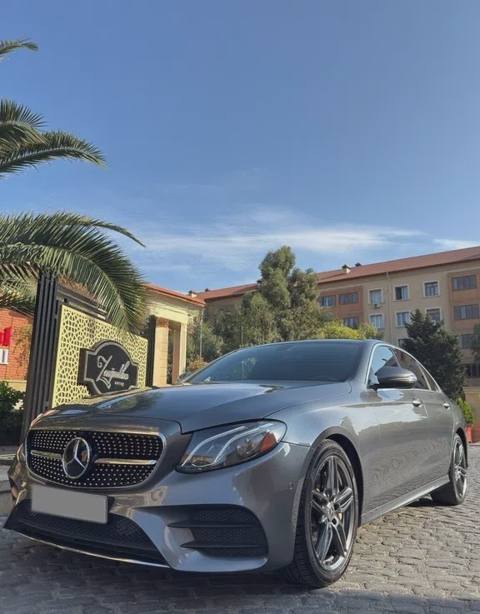 Mercedes E 300, 2018 il, 119896 km, 2 kwt — 52 000 ₼ · Bakı · Avtomobillər Mercedes E 300, 2018 il, 119896 km, 2 kwt — Bakı