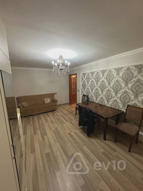 2 otaqlı mənzil, 60 m², Abbas Mirzə Şərifzadə küç., 164. — kirayə — Baku
