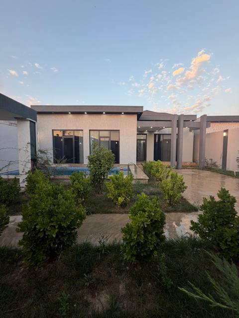Satış: 4 otaqlı Ev / villa, 120 m², Xəzər rayonu — 165 000 ₼ · 4 бөлме · 120 m² · Баку, Xəzər · Ev, villa Satış: 4 otaqlı Ev / villa, 120 m², Xəzər rayonu — Баку