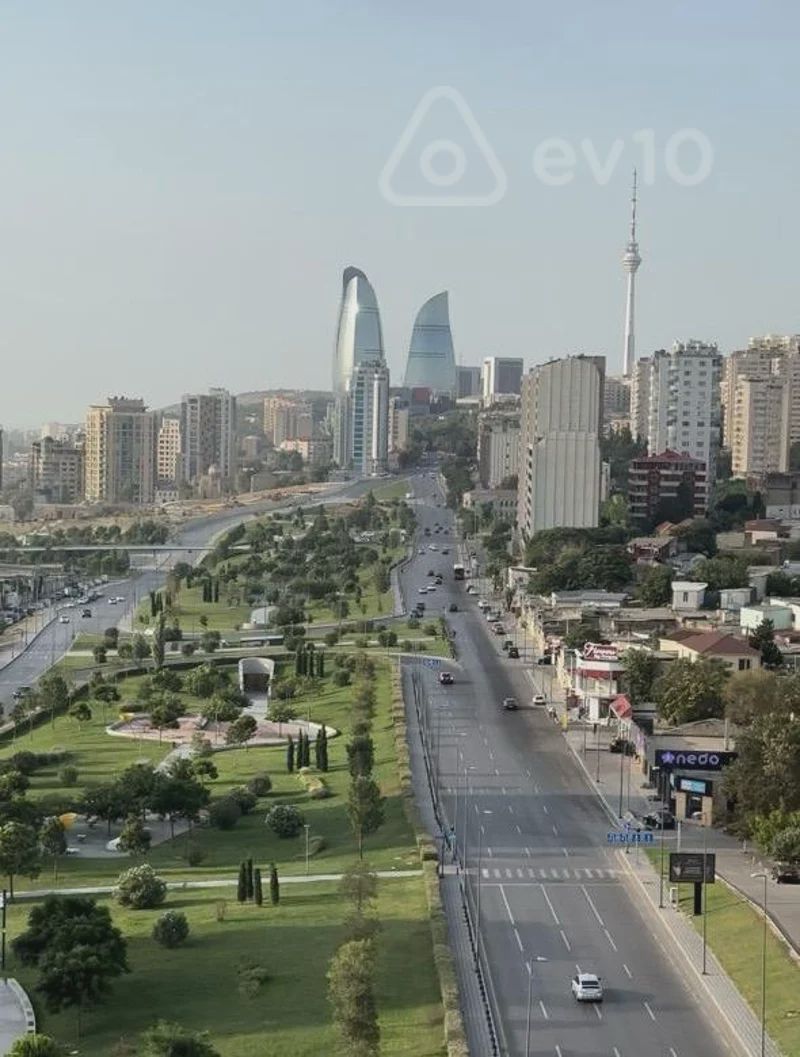 For sale: 4-room apartment (new building), 204 m² — Mənzil, Bakı (8)