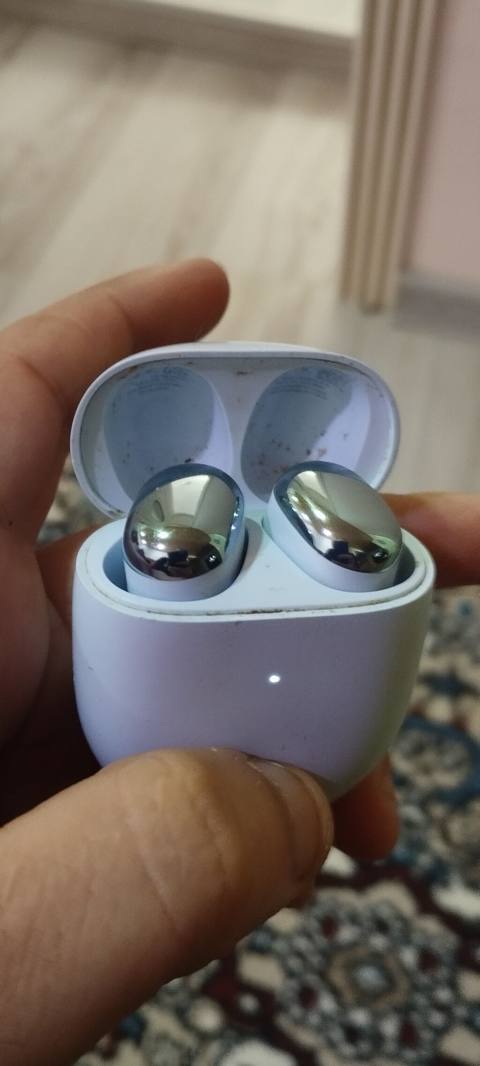 Samsung Galaxy Buds Pro simsiz qulaqlıq - Rəng: gümüşü qulaqlıqlar — 35 ₼ · Баку · Qulaqcıqlar Samsung Galaxy Buds Pro simsiz qulaqlıq - Rəng: gümüşü qulaqlıqlar — Баку