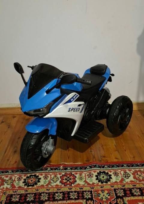 Motosiklet satilir 100 azn Az istifadə olunub Ünvan — 100 ₼ · Сарай · Oyuncaq nəqliyyatı Motosiklet satilir 100 azn Az istifadə olunub Ünvan — Сарай