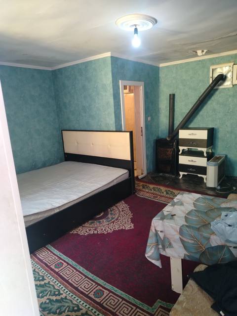 1 otaqlı həyət evi – avadanlıqları ilə kiraye verilir 250 azn. 50 azn — Khirdalan
