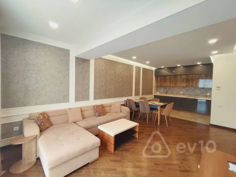 3 otaqlı mənzil, 110 m², Xətai metrosu və Ağ Şəhər Bulvarının yaxınlığı — kirayə — Bakı