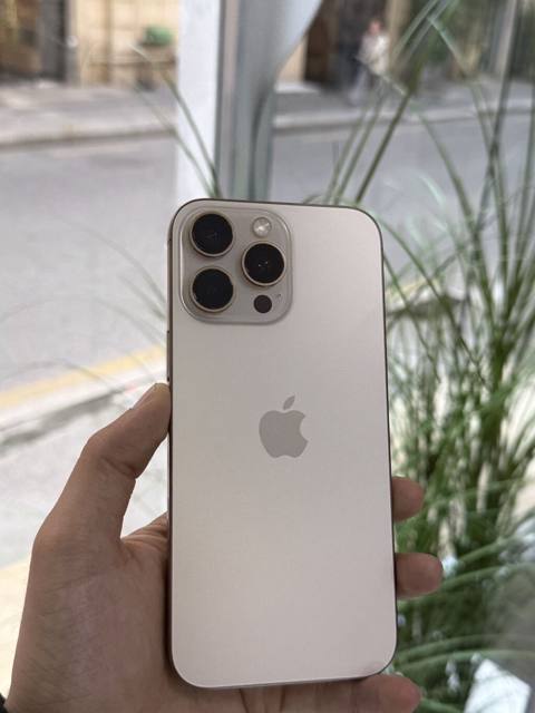 IPhone 16 Pro Max, 256 GB, Desert Titanium — Baku