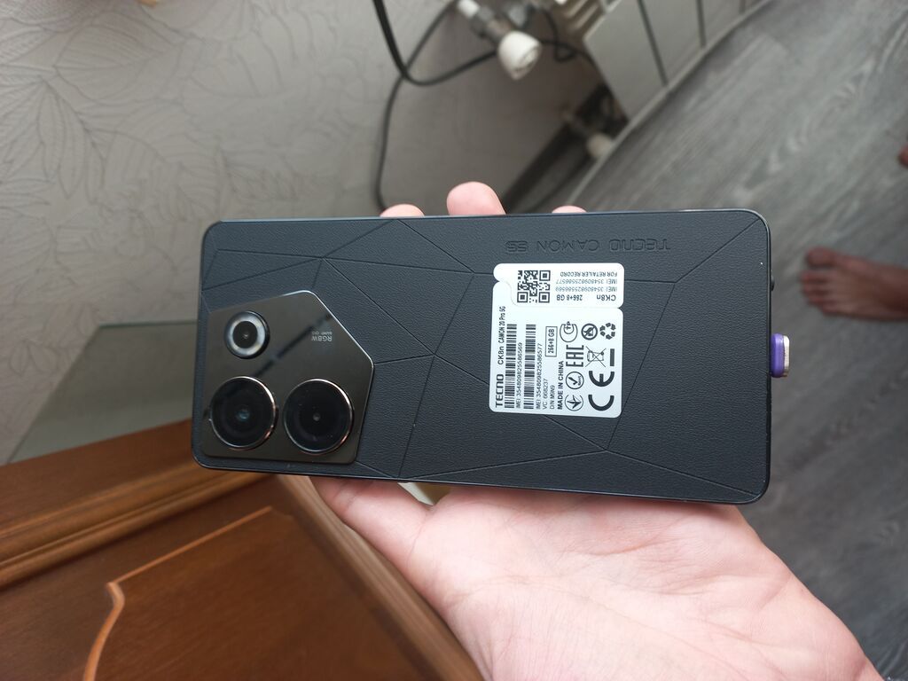 Tecno Camon 20 Pro 5G, 256 GB, rəng - Qara, Sənədlərlə — Tecno, Bakı (2)