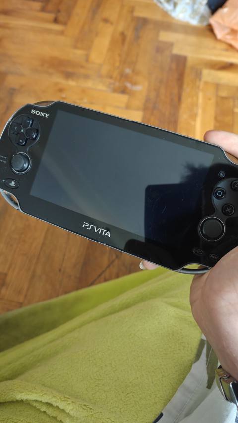 Sony PlayStation Vita (PS Vita) əl konsolu TAM Işlek BEZ Prablem — Bakı