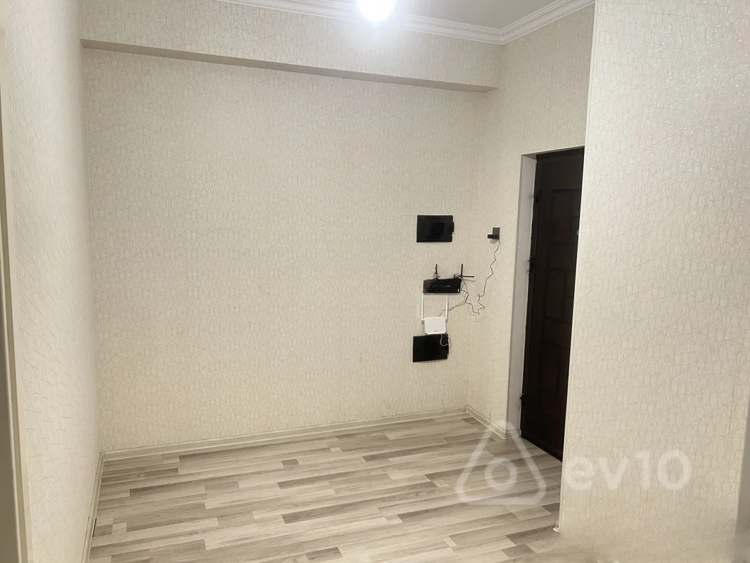 For sale: 3-room apartment (new building), 100 m² — Mənzil, Bakı (10)