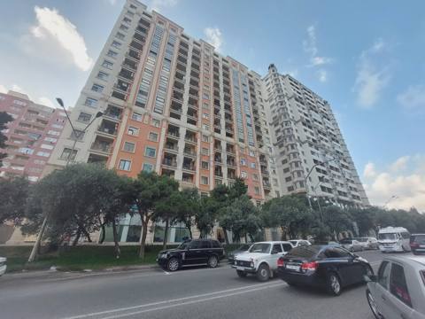 Satılır: 3 Otaq, Yeni tikili, Xətai r., Ağ Şəhər q., 107.00 m²