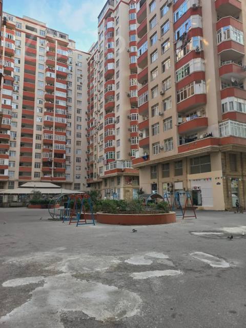 2 otaqlı mənzil, 60 m², Elşən Süleymanov 127 — kirayə — 700 ₼ · Baku · Mənzil 2 otaqlı mənzil, 60 m², Elşən Süleymanov 127 — kirayə — Baku